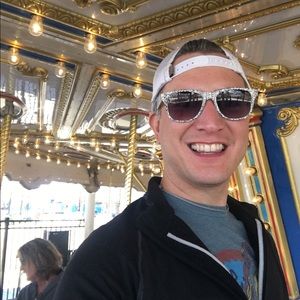 Meet your Posher, Matthew